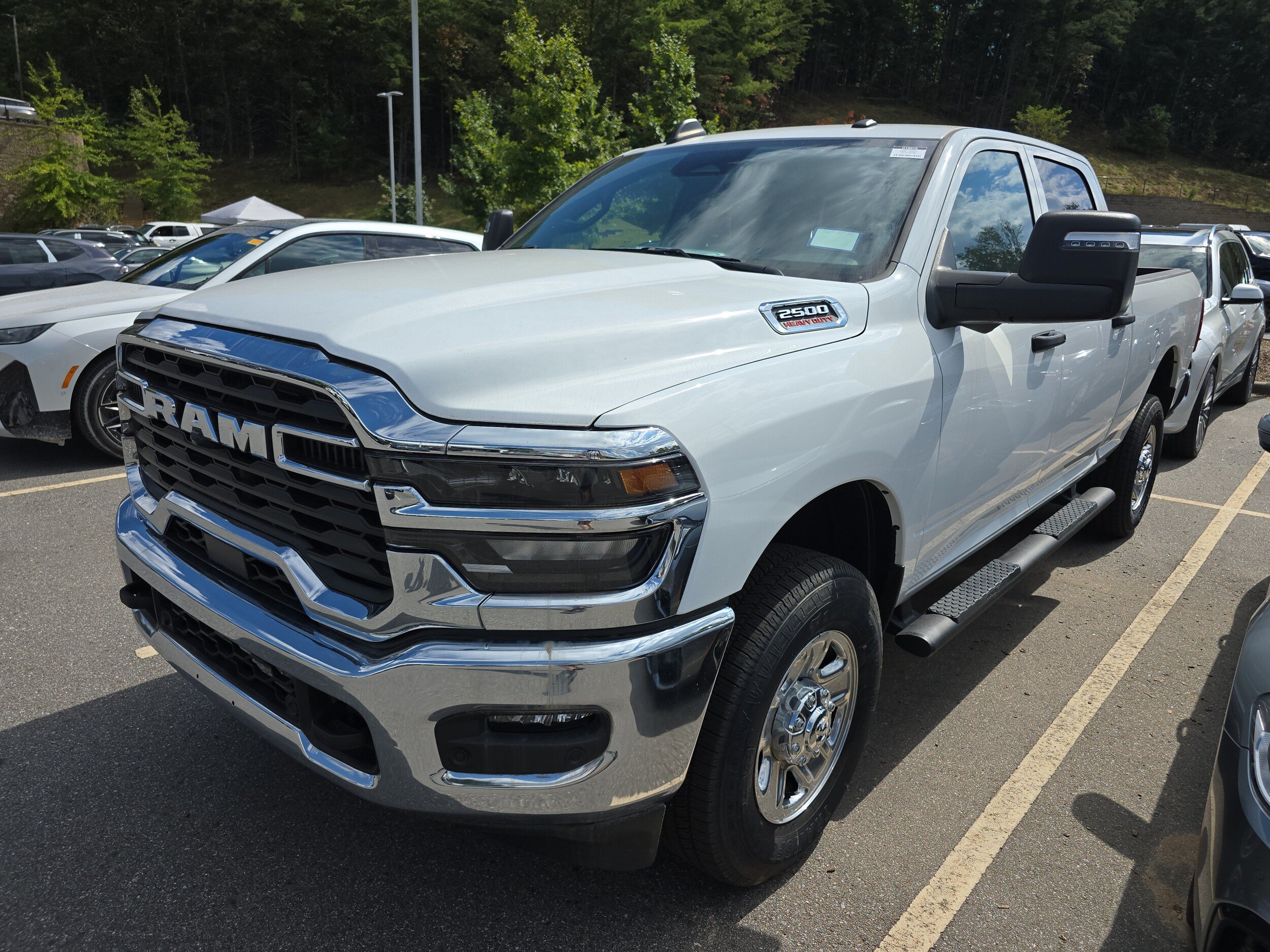 Used 2025 RAM 2500 Tradesman AWD/4WD image 4