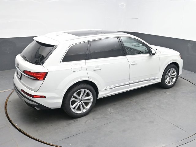 Used 2025 Audi Q7 3.0T Premium Plus AWD/4WD image 29