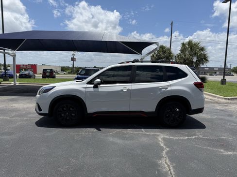 Used 2024 Subaru Forester Sport AWD/4WD image 4