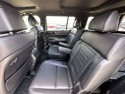 Used 2024 Hyundai Santa Fe Calligraphy AWD/4WD image 27