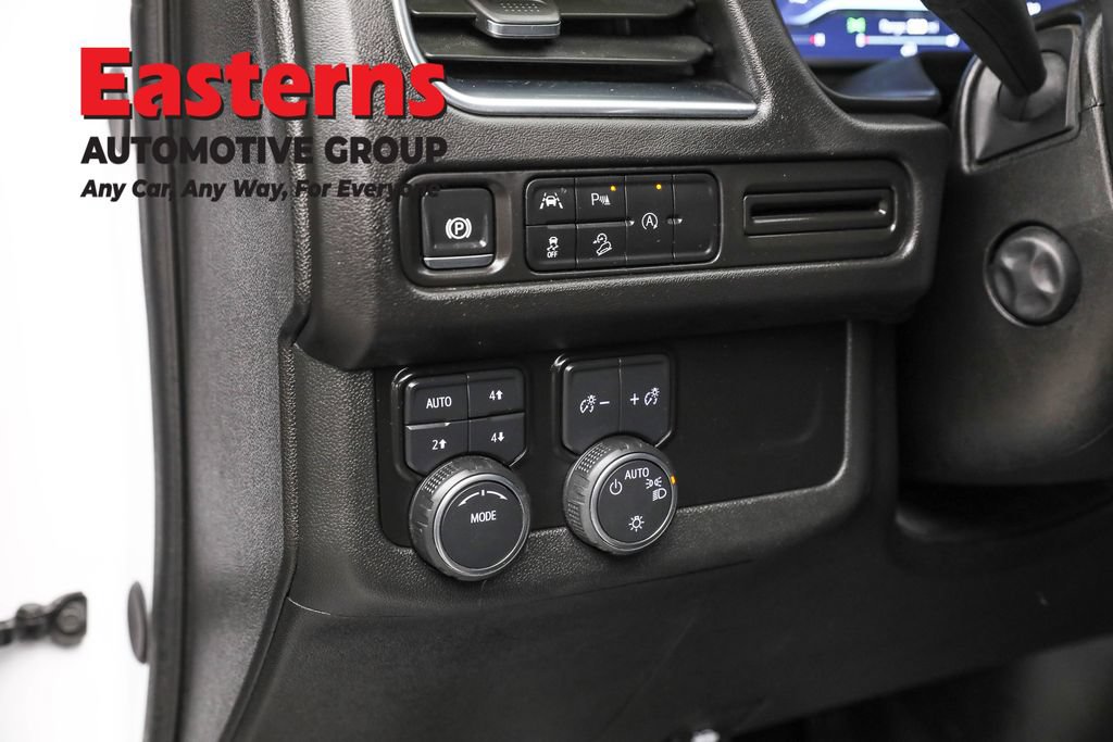 Used 2024 Chevrolet Tahoe Premier AWD/4WD image 24
