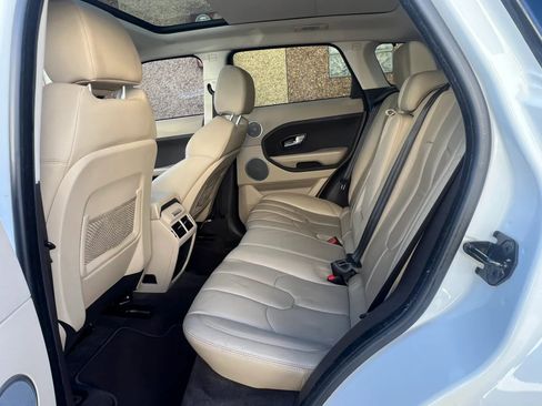 Used 2014 Land Rover Range Rover Evoque Pure Plus image 28