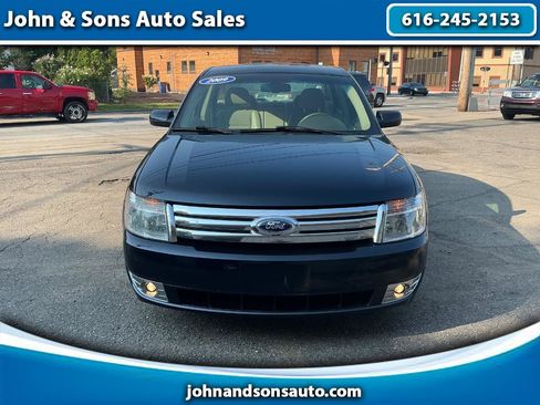Used 2009 Ford Taurus SEL FWD image 1