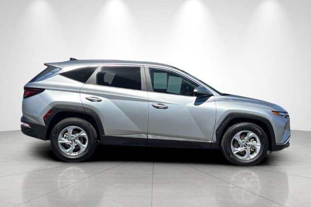 Used 2024 Hyundai Tucson SEL AWD/4WD image 3