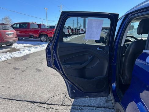 Used 2016 Ford Escape Titanium image 14