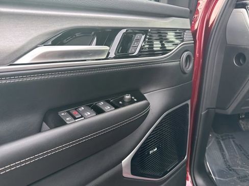 New 2026 Jeep Grand Wagoneer L Limited image 28