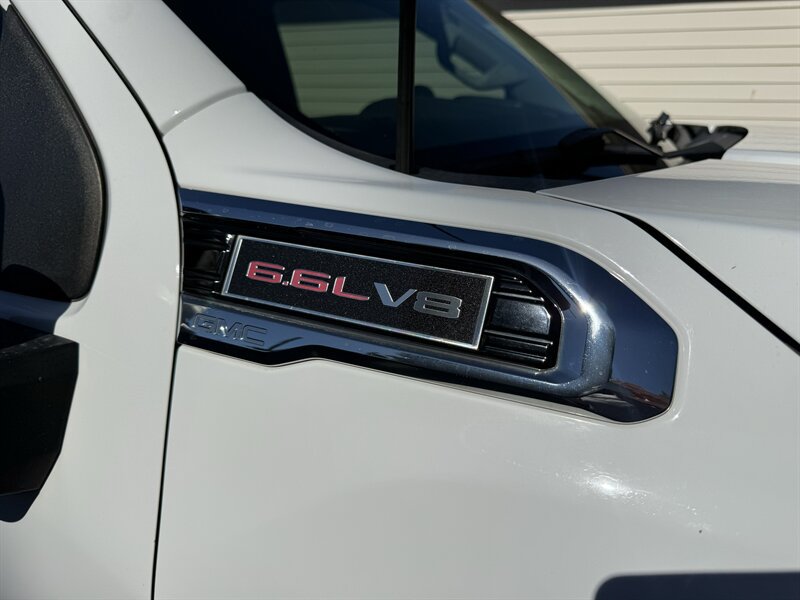 Used 2021 GMC Sierra 2500 4x4 Regular Cab w/ Convenience Package image 19