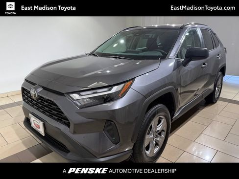 Certified 2025 Toyota RAV4 LE AWD/4WD image 1