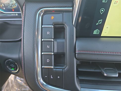 Used 2023 Chevrolet Tahoe RST image 30