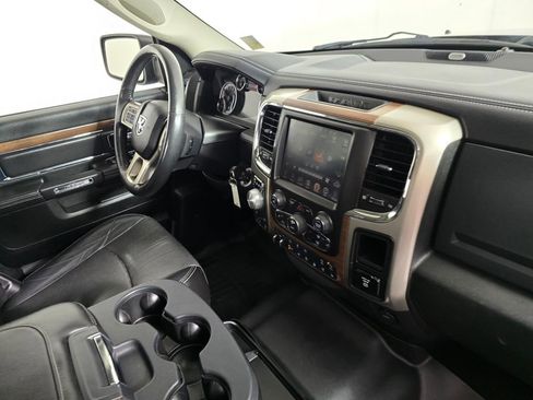 Used 2014 RAM 1500 Laramie image 10
