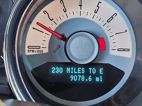 Used 2011 Ford Mustang GT Premium w/ Electronics Pkg image 13