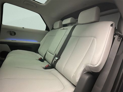 New 2026 Hyundai Ioniq 5 Limited image 12