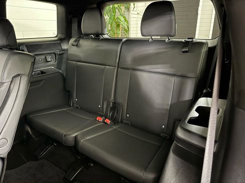 Used 2025 Hyundai Santa Fe Calligraphy image 35