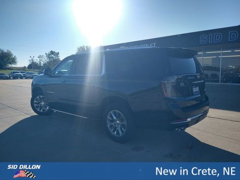 New 2026 Chevrolet Suburban Premier image 20