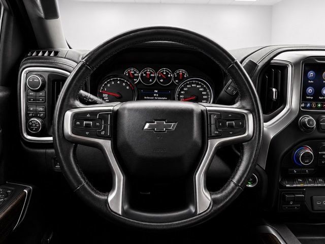 Used 2021 Chevrolet Silverado 1500 RST w/ Convenience Package II AWD/4WD image 25