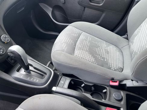 Used 2017 Chevrolet Sonic LT FWD image 30