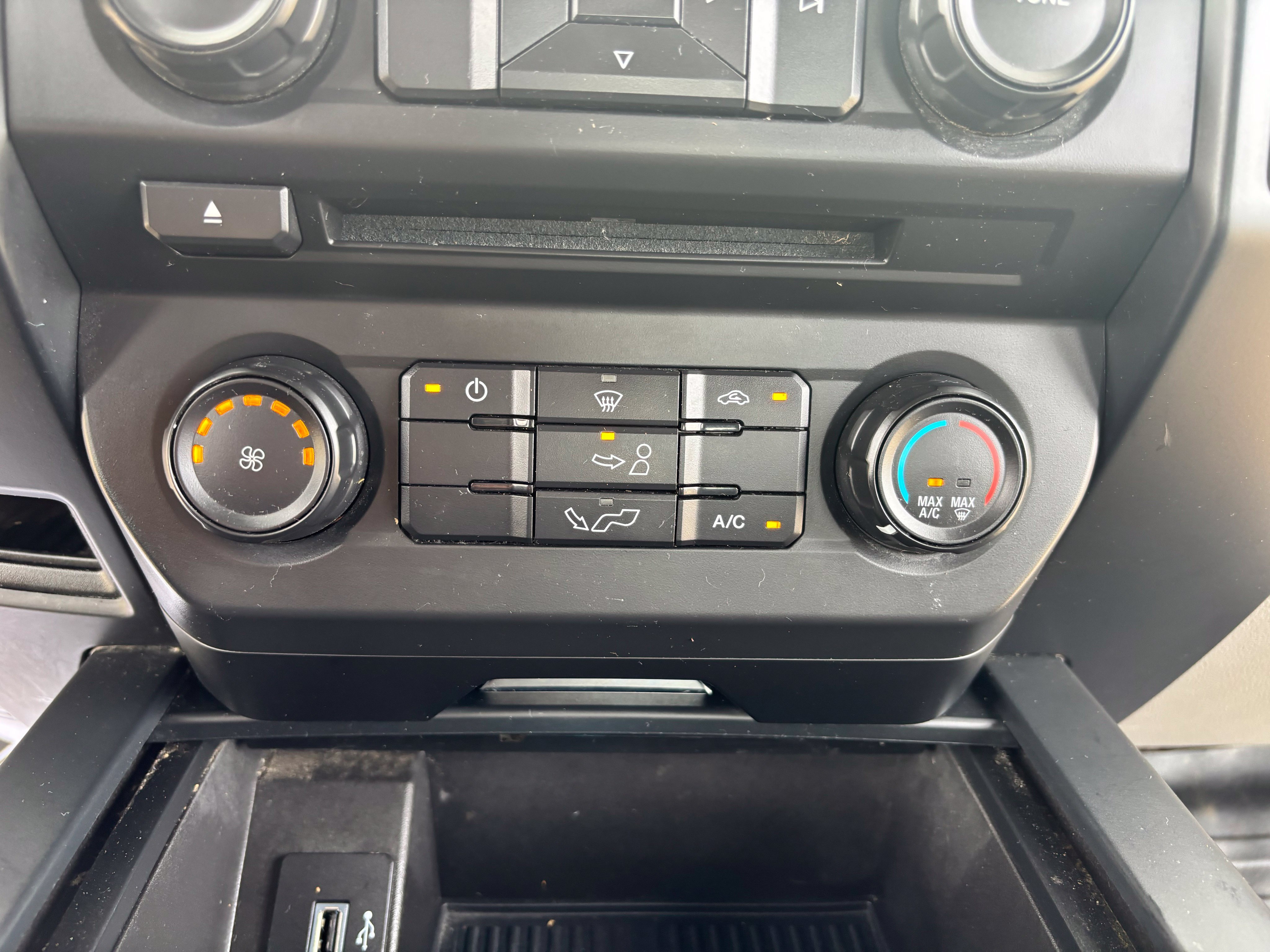 Used 2018 Ford F150 XL w/ Equipment Group 101A Mid AWD/4WD image 37