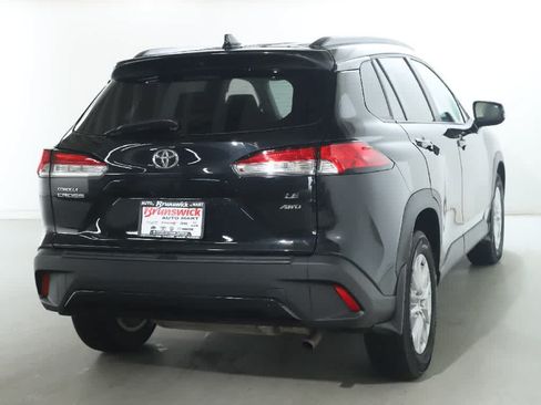 Used 2024 Toyota Corolla Cross LE w/ Moonroof Package AWD/4WD image 45