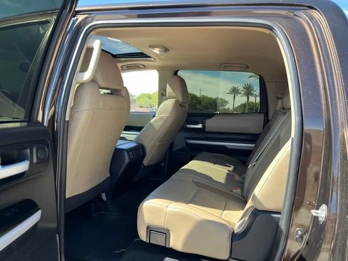 Used 2018 Toyota Tundra Limited w/ Limited Premium Package AWD/4WD image 27