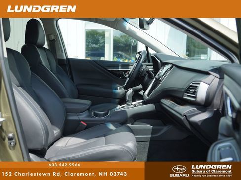 Used 2020 Subaru Outback Limited AWD/4WD image 8
