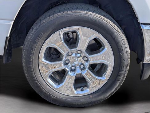 Used 2023 RAM 1500 Big Horn AWD/4WD image 38