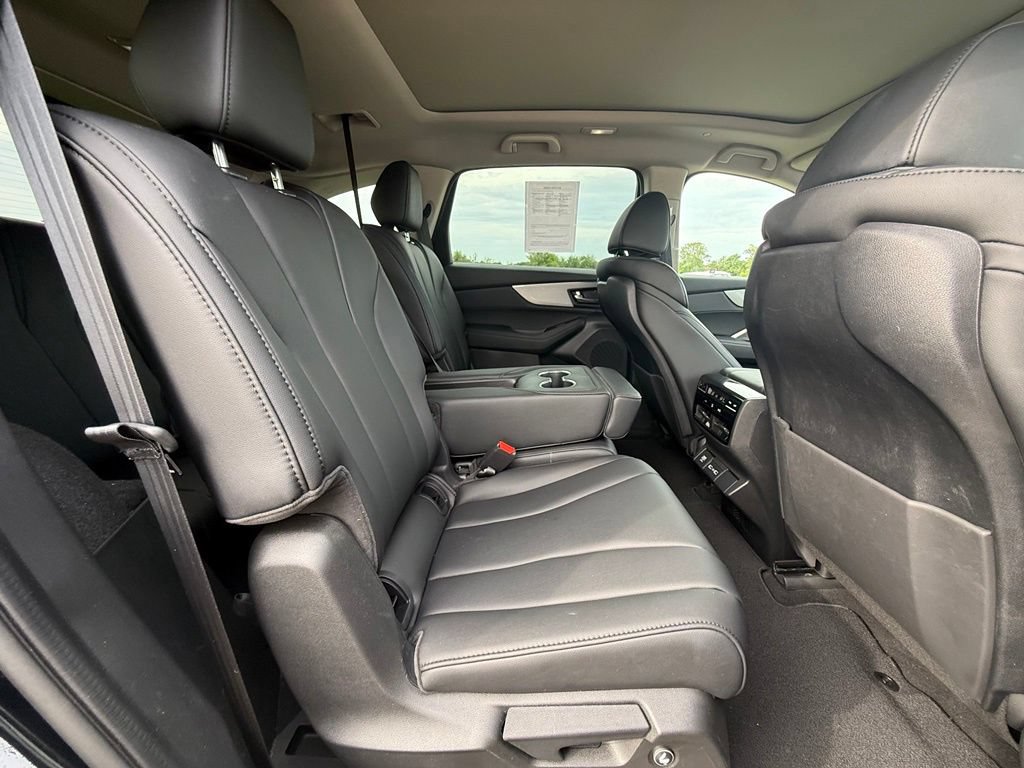 Used 2024 Acura MDX SH-AWD image 34