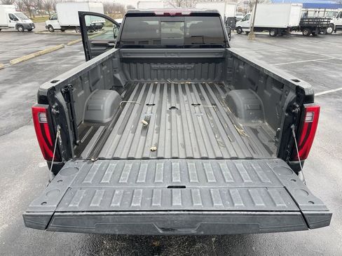 Used 2024 GMC Sierra 3500 Denali w/ Denali Reserve Package image 23