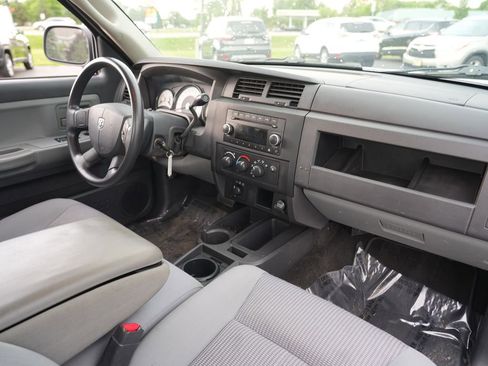 Used 2011 Dodge Dakota Big Horn w/ Skid Plate Group AWD/4WD image 27