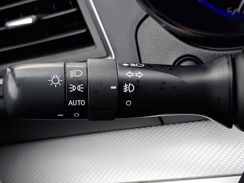 Used 2017 Subaru Outback 2.5i Premium image 26