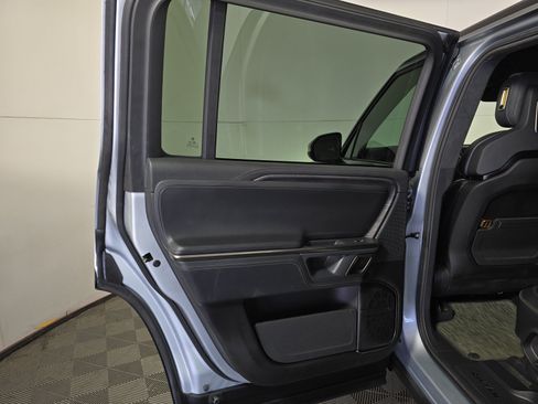 Used 2024 Rivian R1S Adventure AWD/4WD image 17