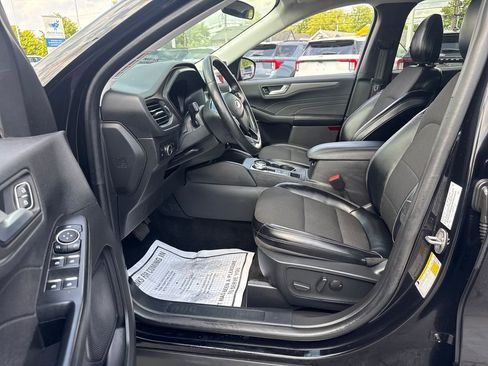 Used 2024 Ford Escape SE FWD image 31