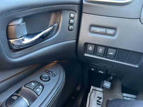 Used 2019 Nissan Murano SL image 27