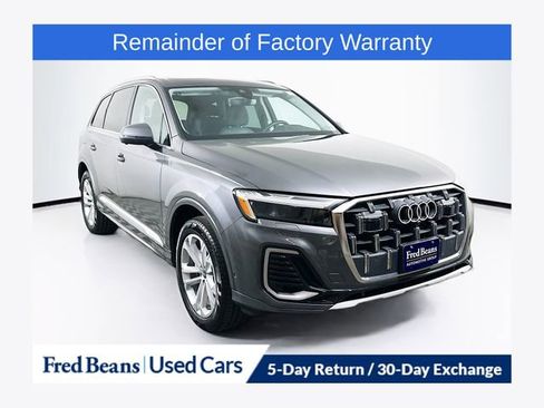 Used 2025 Audi Q7 2.0T Premium w/ Convenience Package image 1