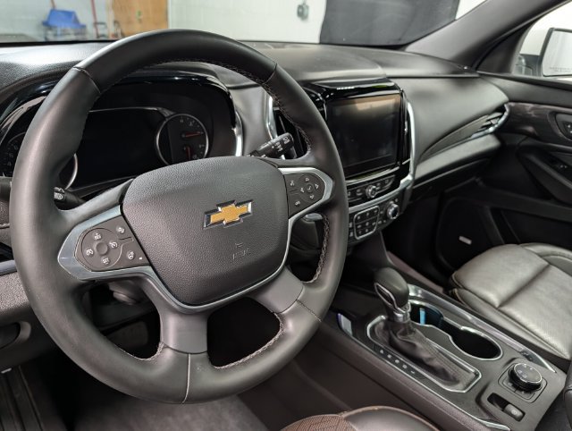 Certified 2023 Chevrolet Traverse High Country AWD/4WD image 20