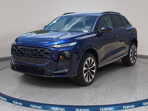 New 2026 Audi Q3 quattro 2.0T AWD/4WD image 1