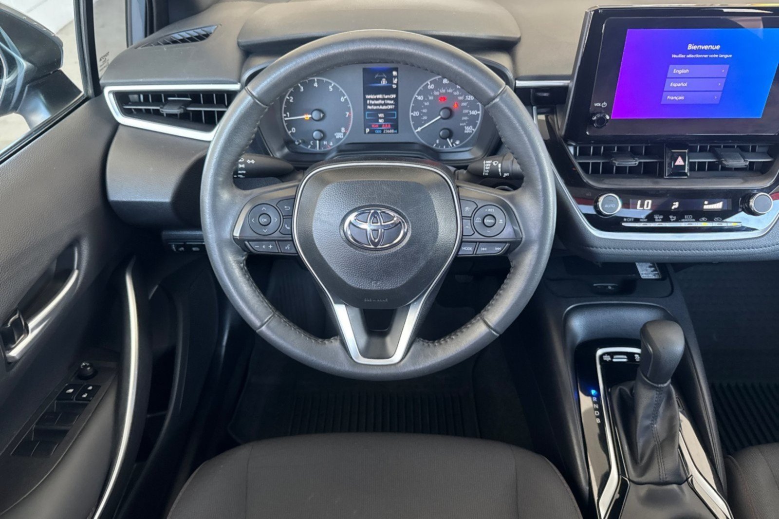 Certified 2024 Toyota Corolla SE w/ SE Premium Package FWD image 13