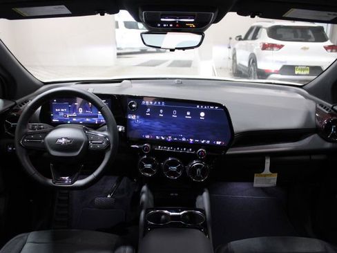 New 2026 Chevrolet Blazer EV RS AWD/4WD image 3