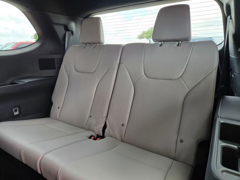Used 2024 Lexus TX 350 AWD w/ Technology Package image 16