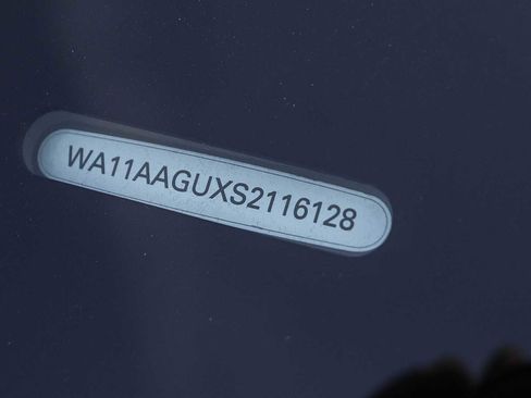 New 2025 Audi Q5 Premium image 39