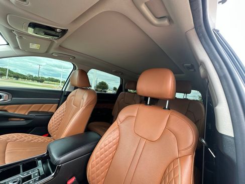 Used 2022 Kia Sorento SX Prestige w/ Rust Color Package AWD/4WD image 7