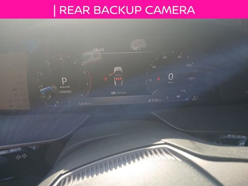 Used 2025 Nissan Murano SV image 12