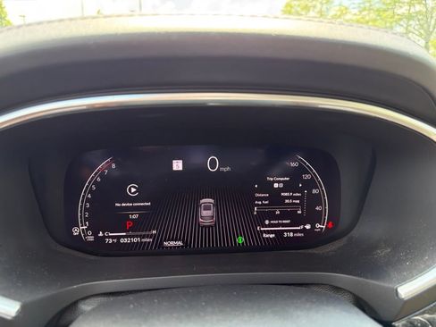 Used 2025 Acura MDX SH-AWD w/ Technology Package image 15