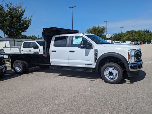 New 2025 Ford F450 XL image 3