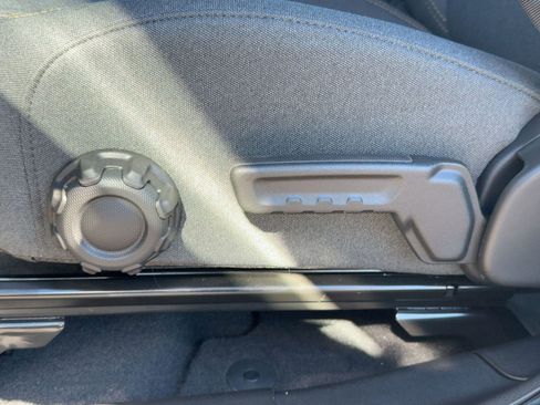 New 2026 Jeep Gladiator Sport image 12