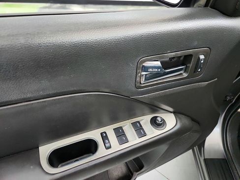 Used 2012 Ford Fusion SEL FWD image 20