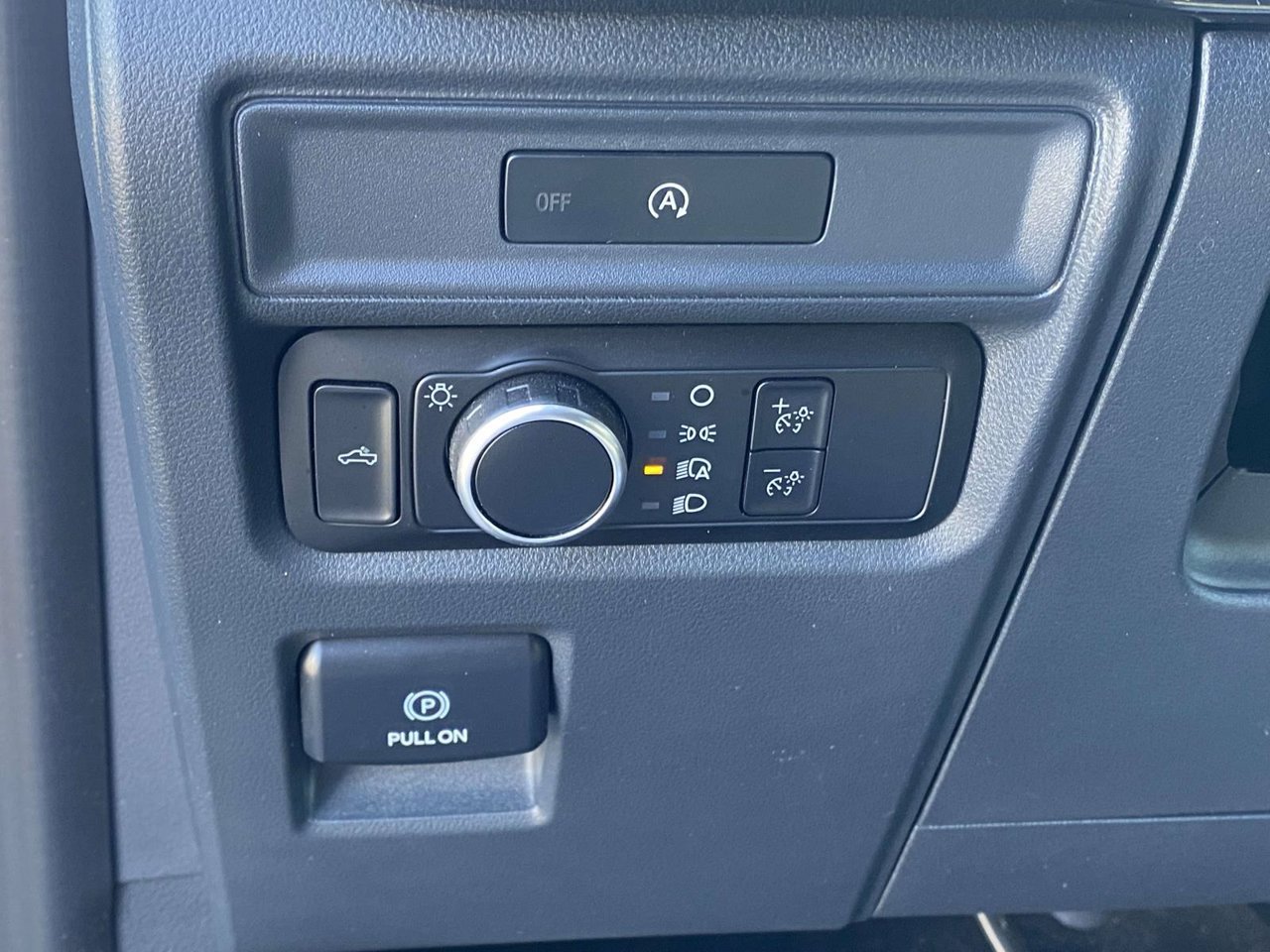 Used 2025 Ford F150 STX RWD image 28
