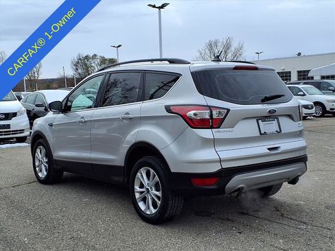 Used 2018 Ford Escape SE w/ Ford Safe & Smart Package image 8