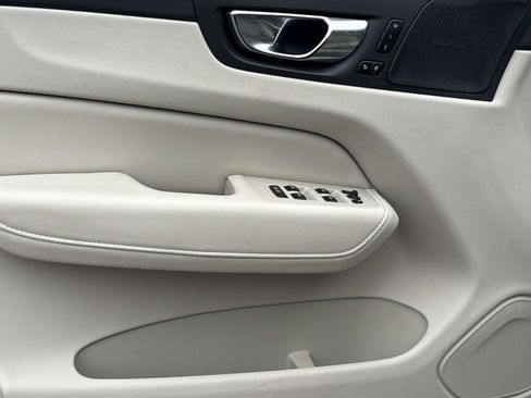 Used 2021 Volvo XC60 T5 Inscription w/ Protection Package Premier image 21