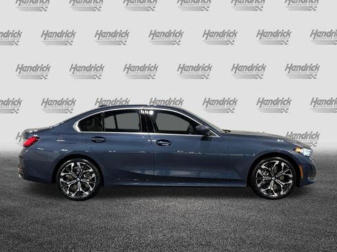 Used 2026 BMW 330i Sedan w/ Premium Package RWD image 9