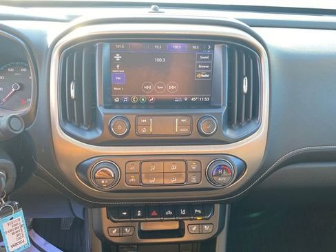 Certified 2022 GMC Canyon Denali image 10